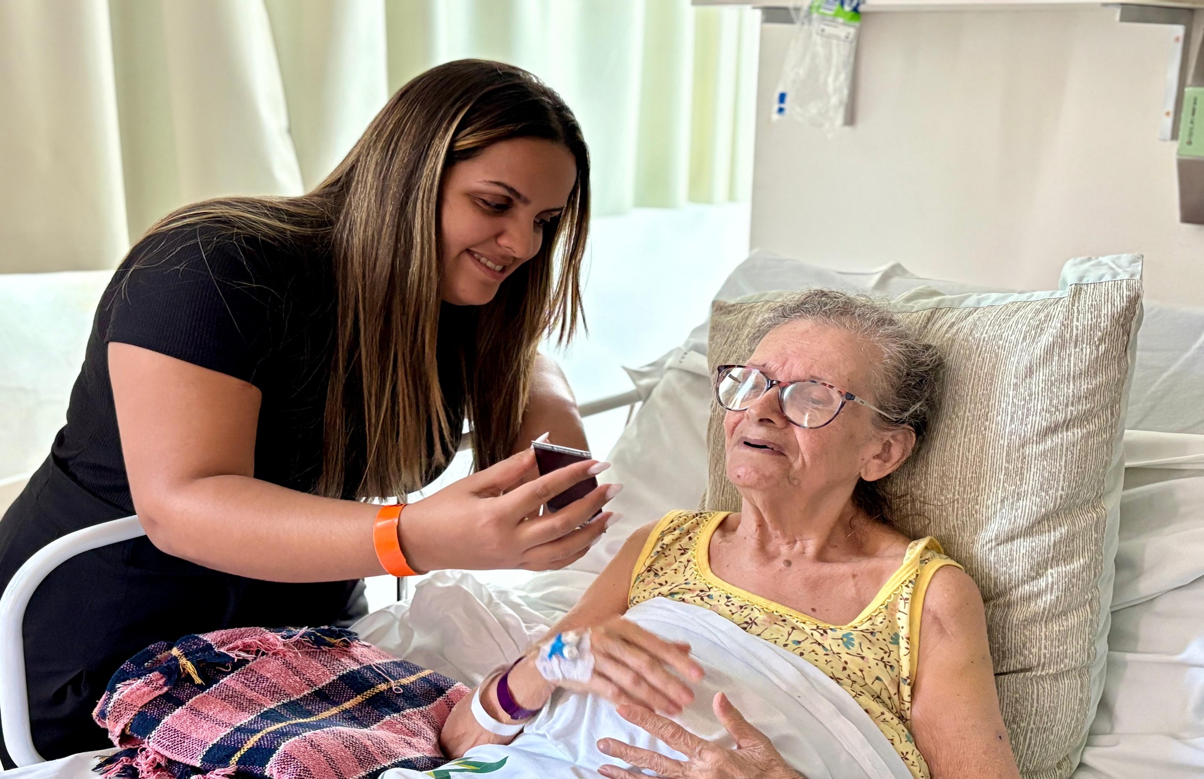 Hospital Maria Lucinda celebra o Dia dos Avós com reencontros cheios de afeto